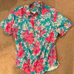Chubbies Mens short sleeve flowery button down size small